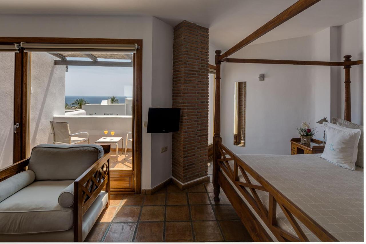 Boutique Hotel El Tio Kiko Agua Amarga  Exterior foto