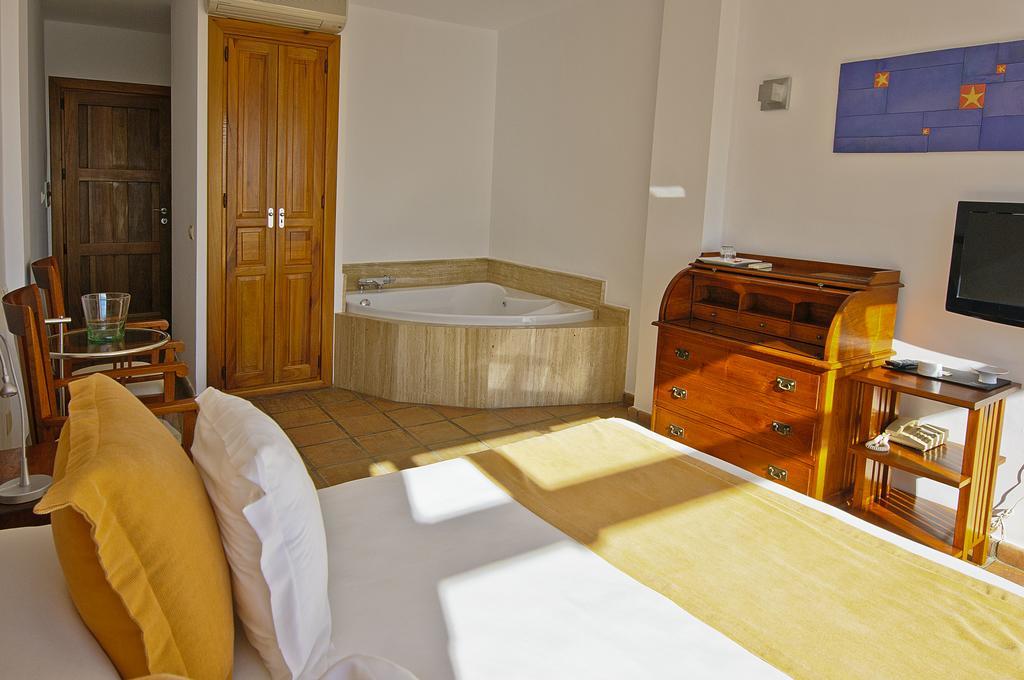 Boutique Hotel El Tio Kiko Agua Amarga  Zimmer foto